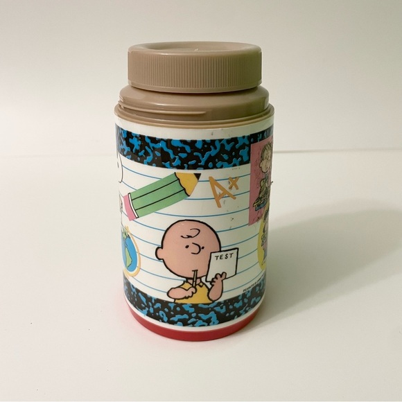 Snoopy Joe Cool Peanuts Aladdin 8 Oz Ounce Thermos Charlie Brown Peanuts - Picture 14 of 16